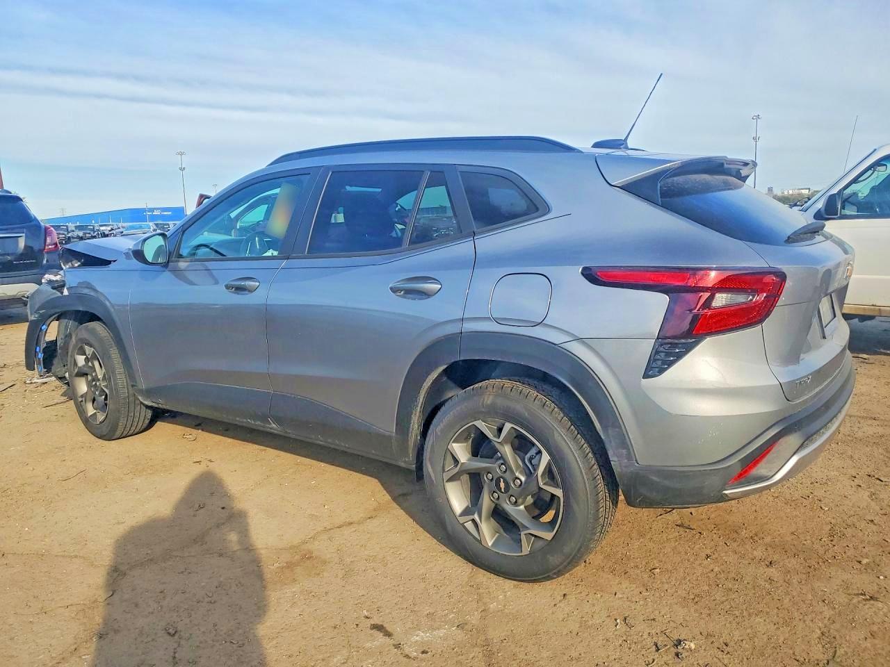 2025 CHEVROLET TRAX
