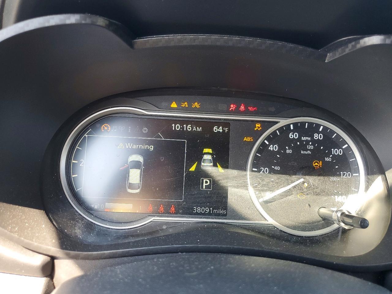 2024 NISSAN VERSA