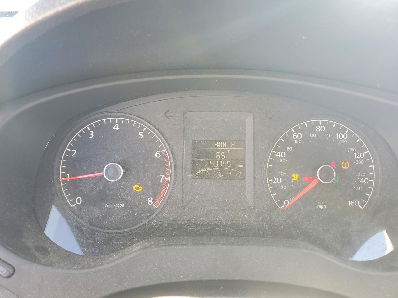 2012 VOLKSWAGEN JETTA
