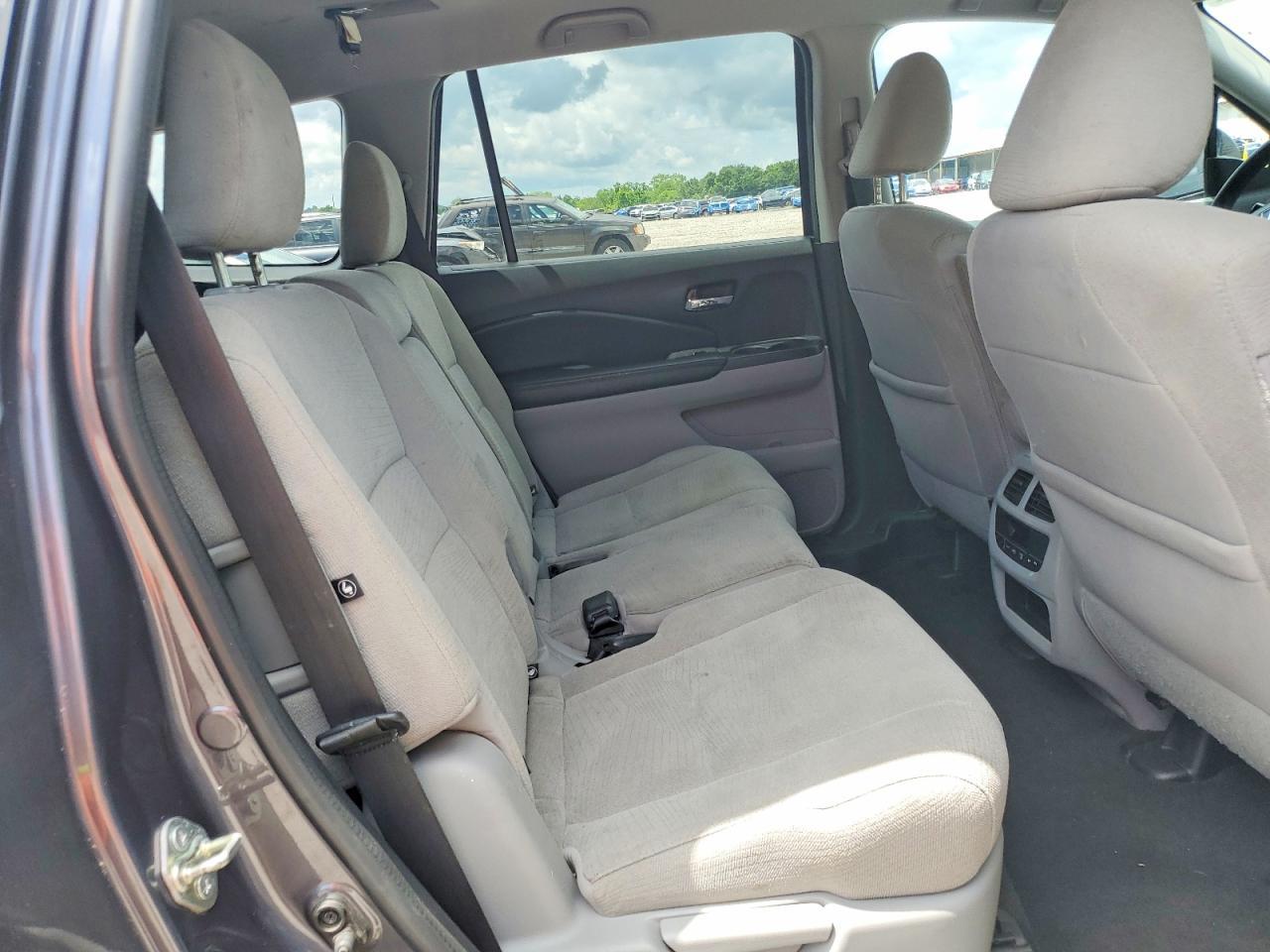 2016 HONDA PILOT