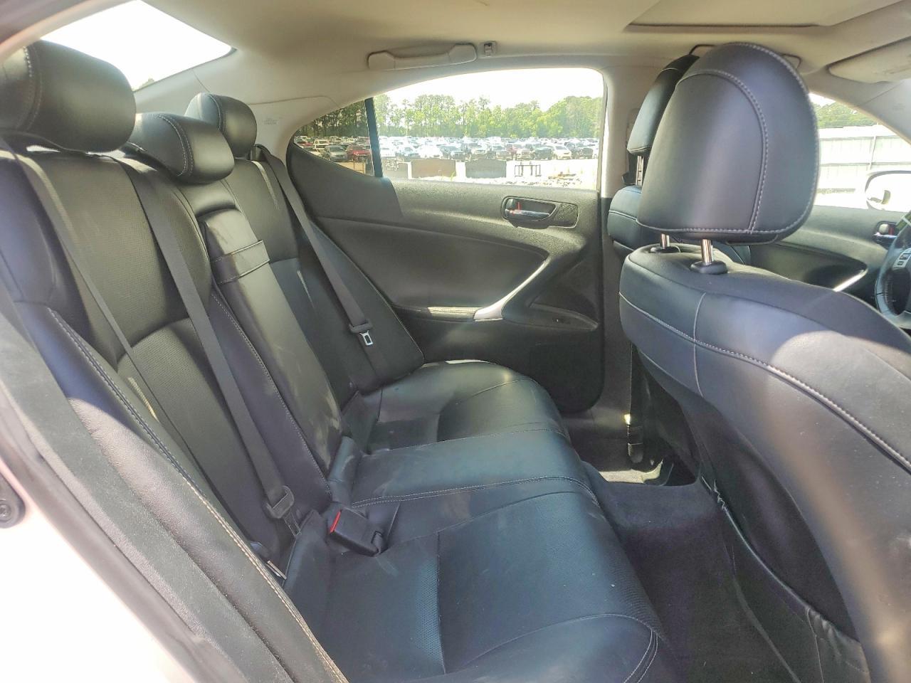2012 LEXUS IS 250