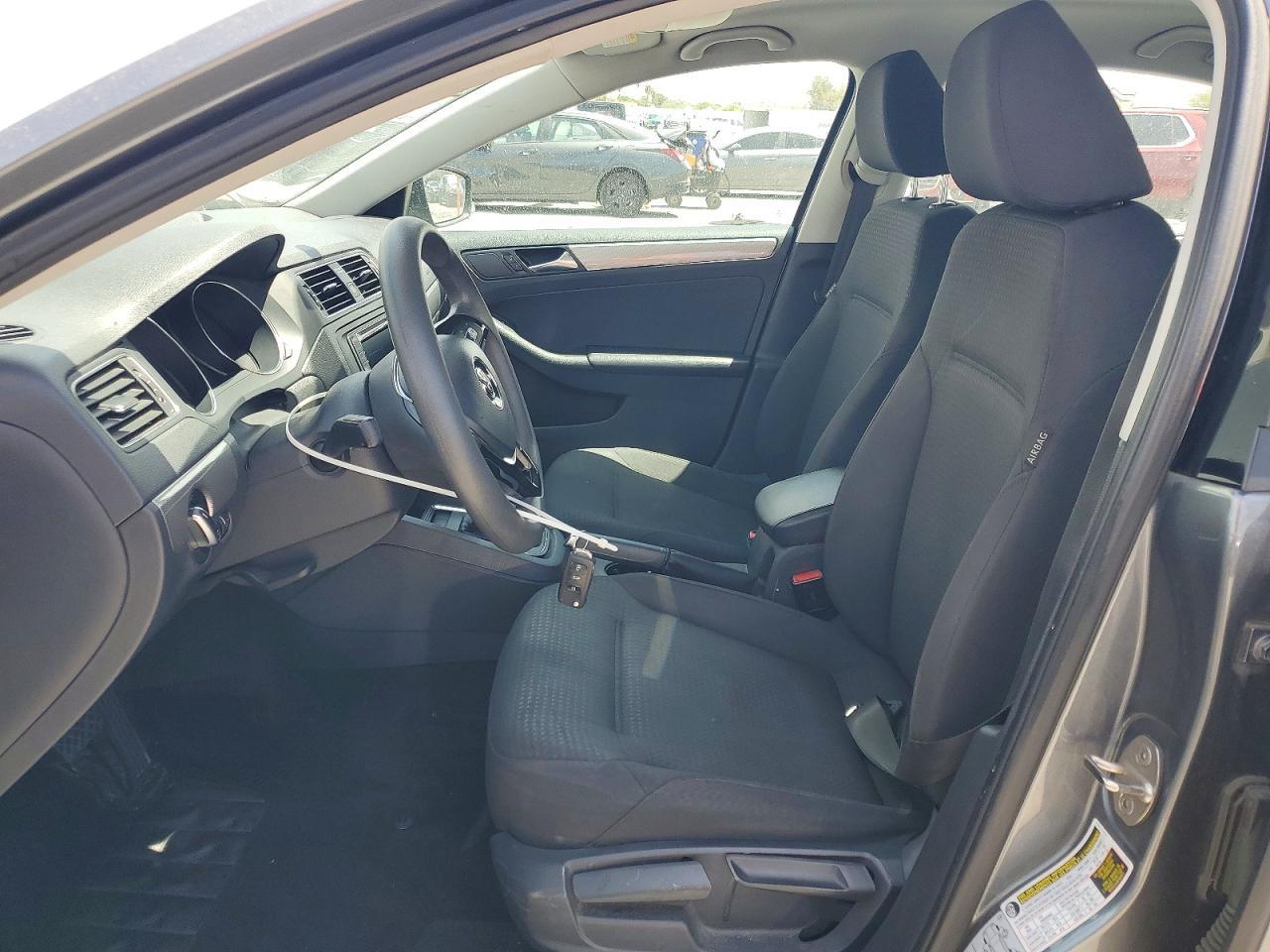 2016 VOLKSWAGEN JETTA