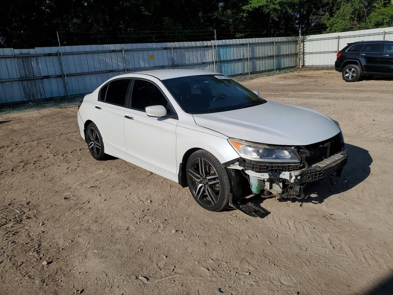 2017 HONDA ACCORD