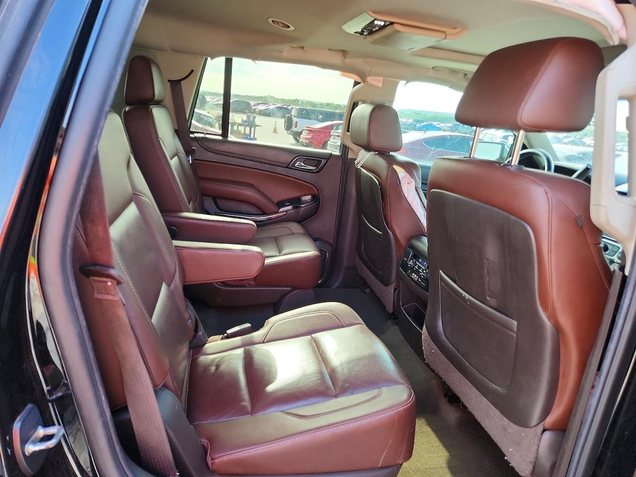 2016 CHEVROLET Tahoe