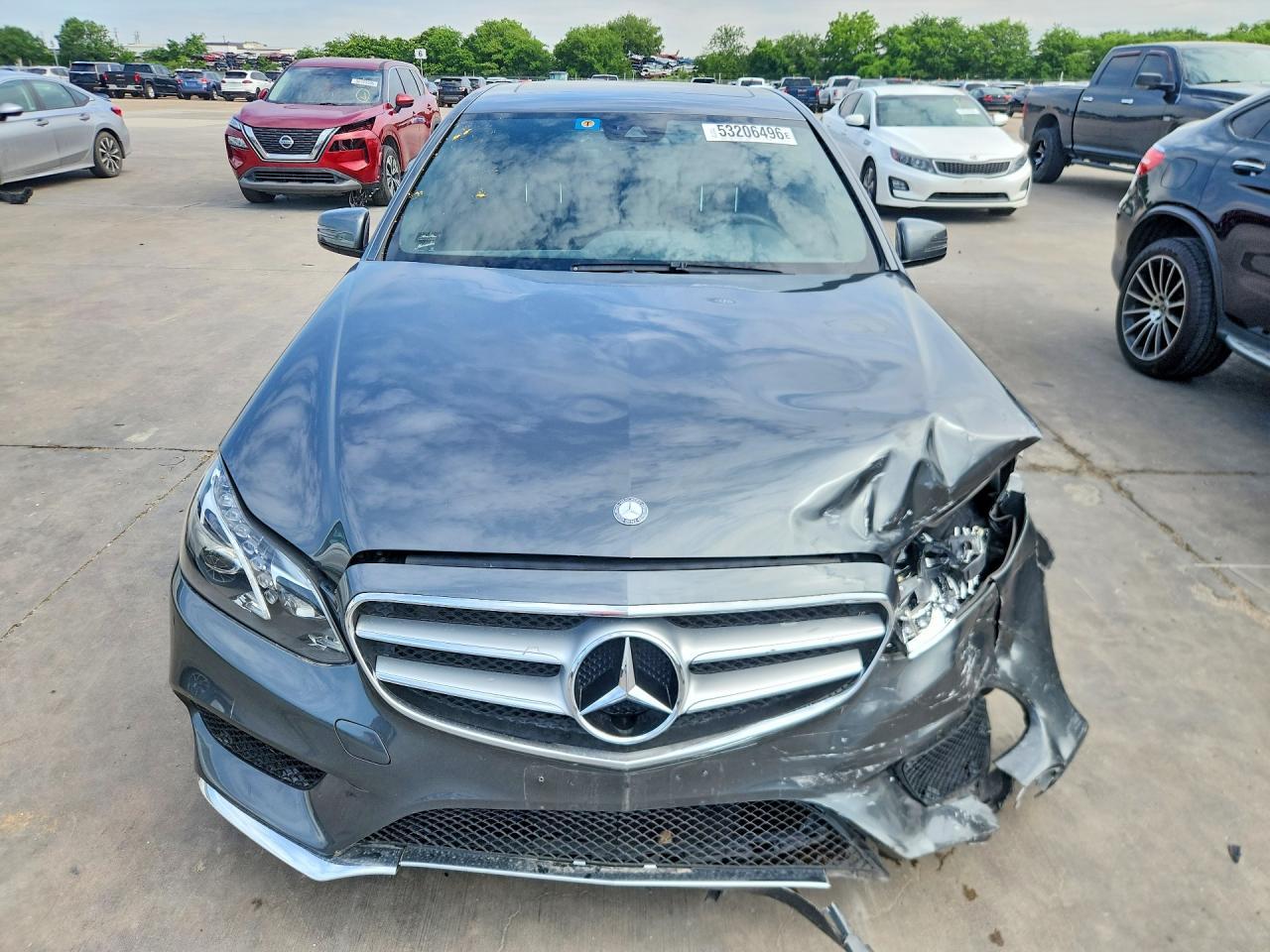 2014 MERCEDES-BENZ E-Class