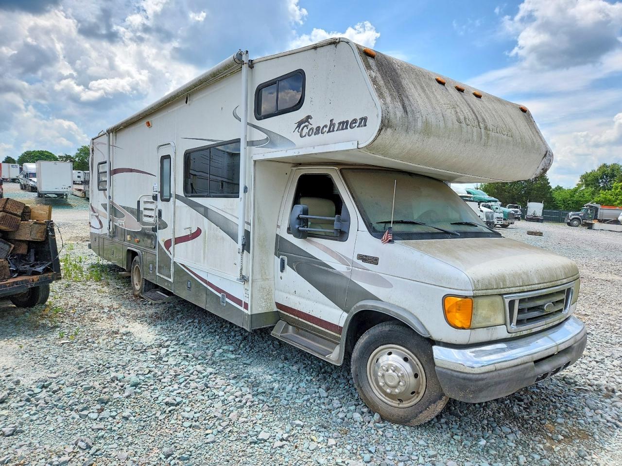 2004 FORD Coachmen