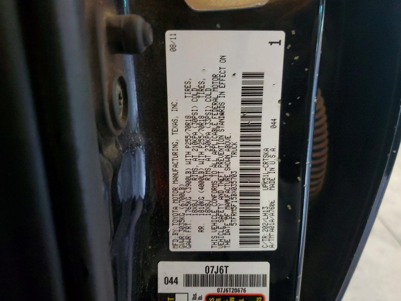 2011 TOYOTA TUNDRA