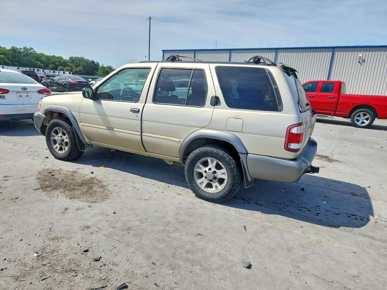 2001 NISSAN PATHFINDER