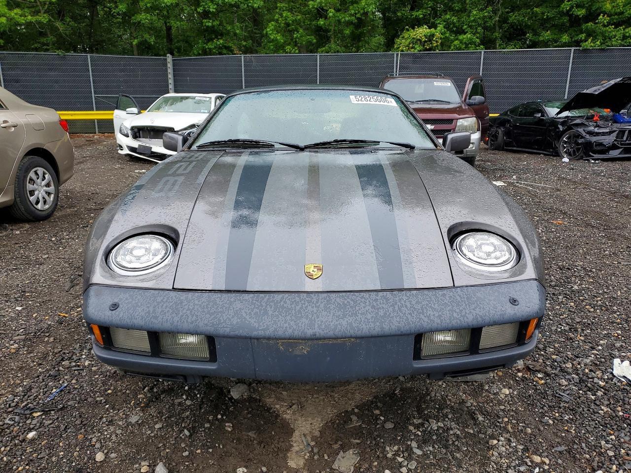 1986 PORSCHE 928