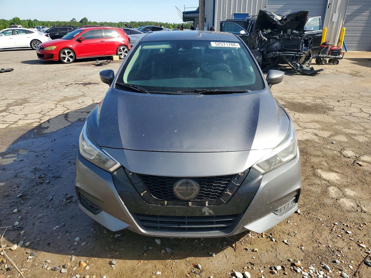 2020 NISSAN VERSA