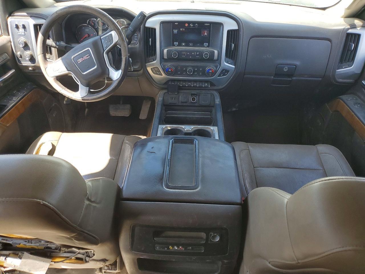 2015 GMC Sierra