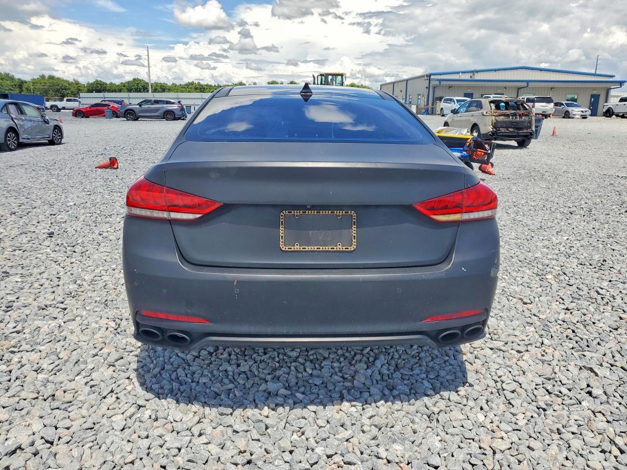 2015 HYUNDAI GENESIS