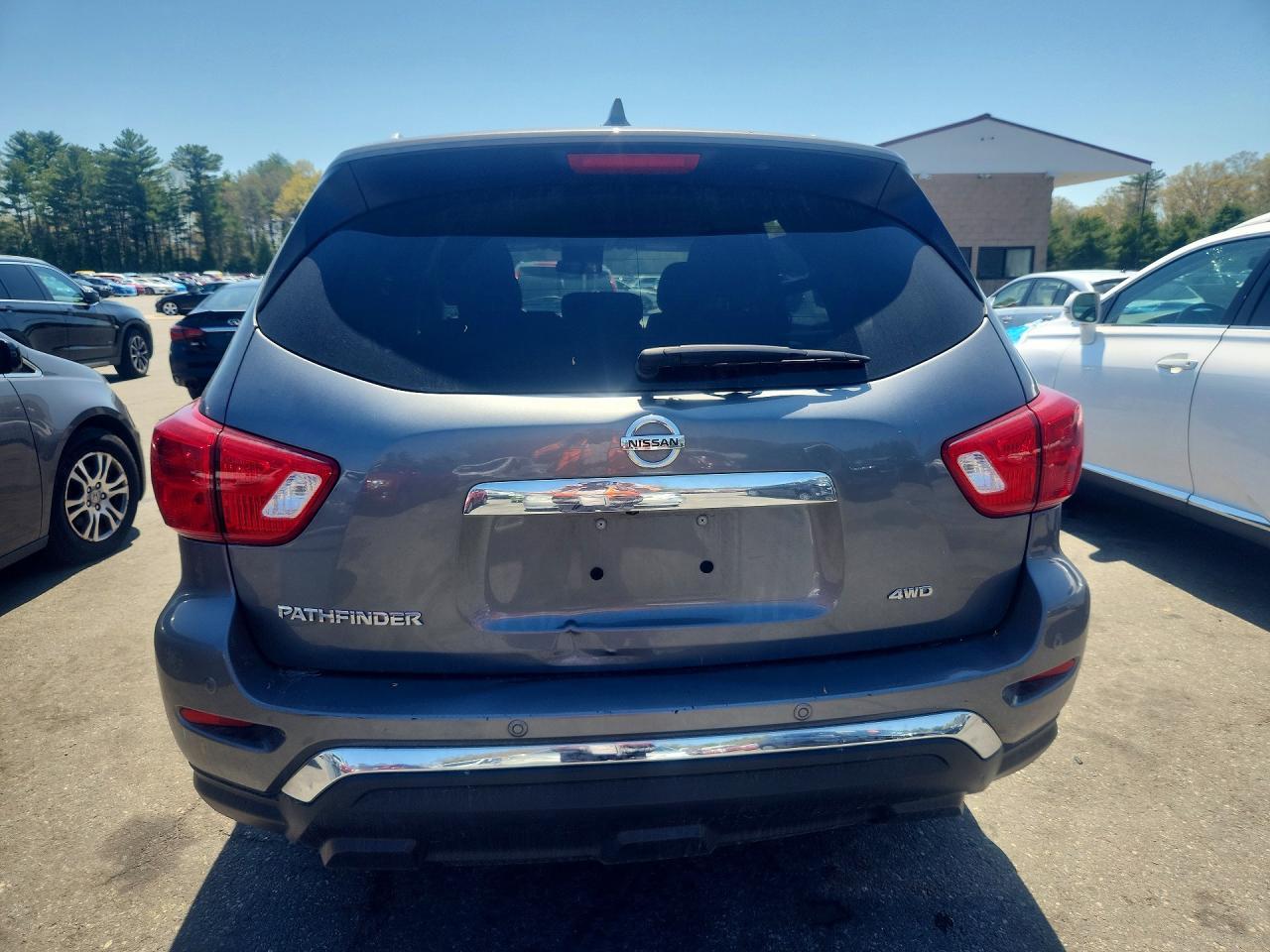 2020 NISSAN PATHFINDER