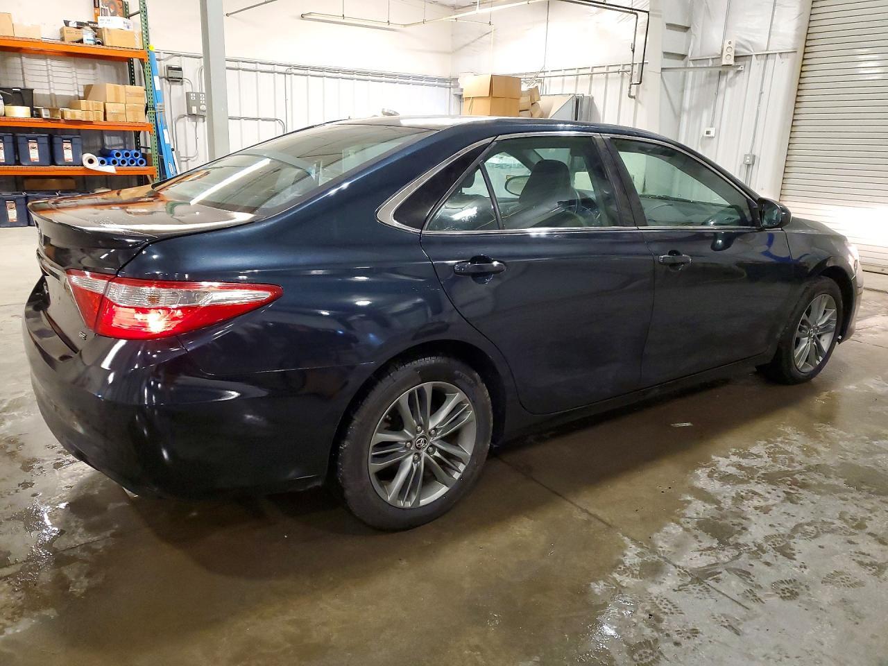 2017 TOYOTA CAMRY