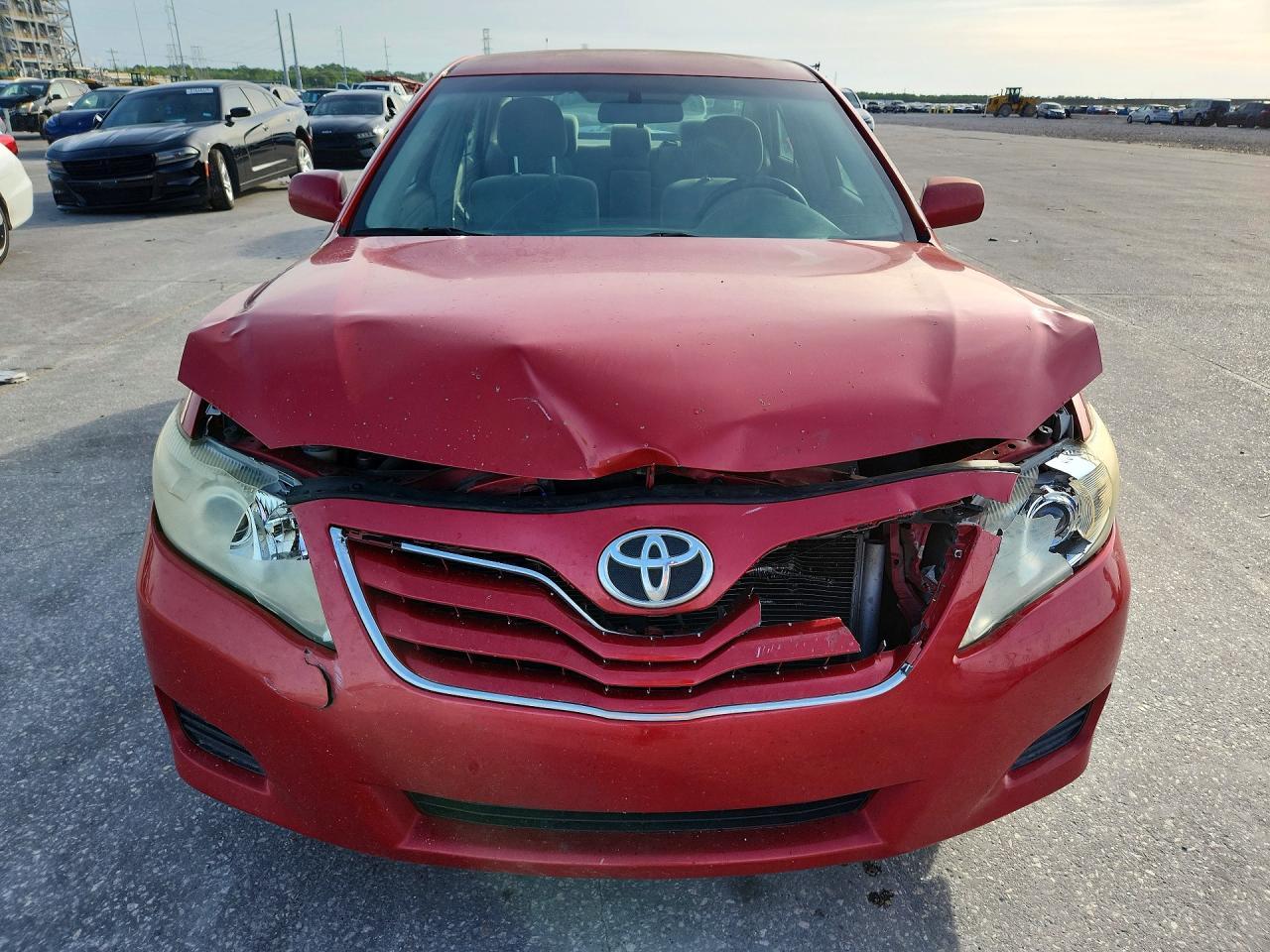 2011 TOYOTA CAMRY