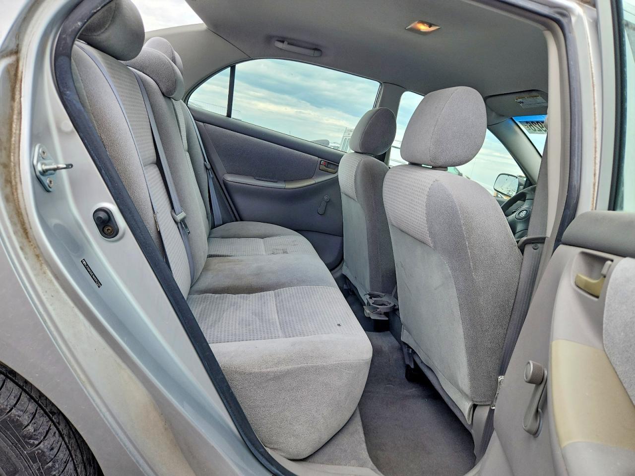 2006 TOYOTA COROLLA