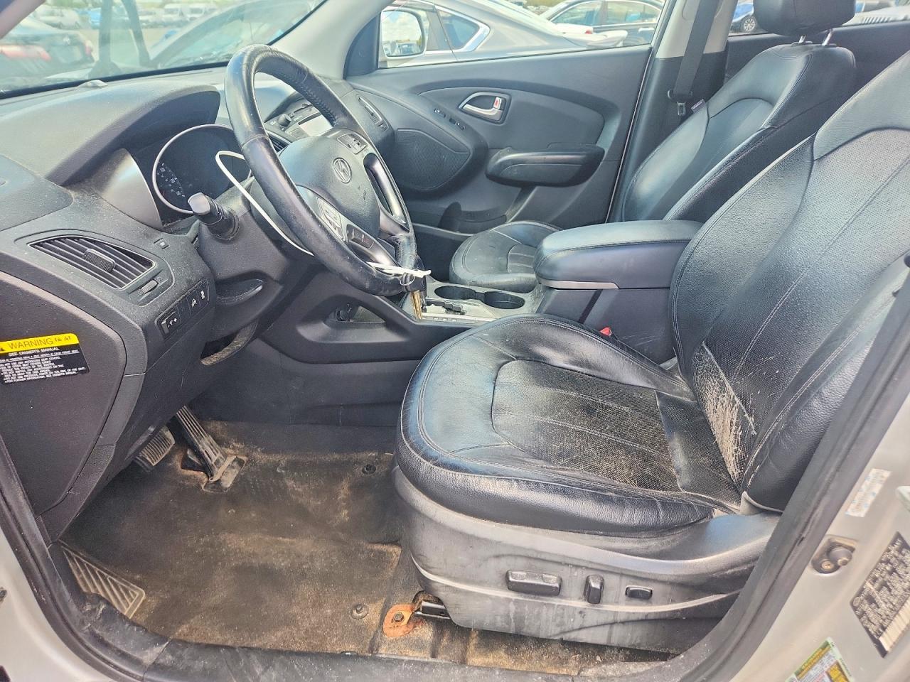 2011 HYUNDAI TUCSON