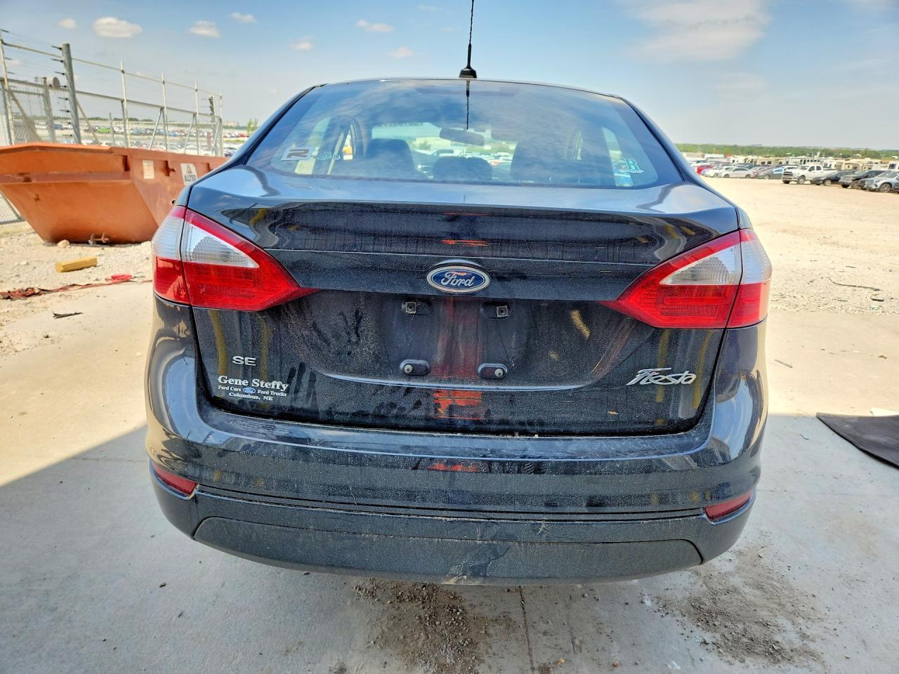 2015 FORD Fiesta