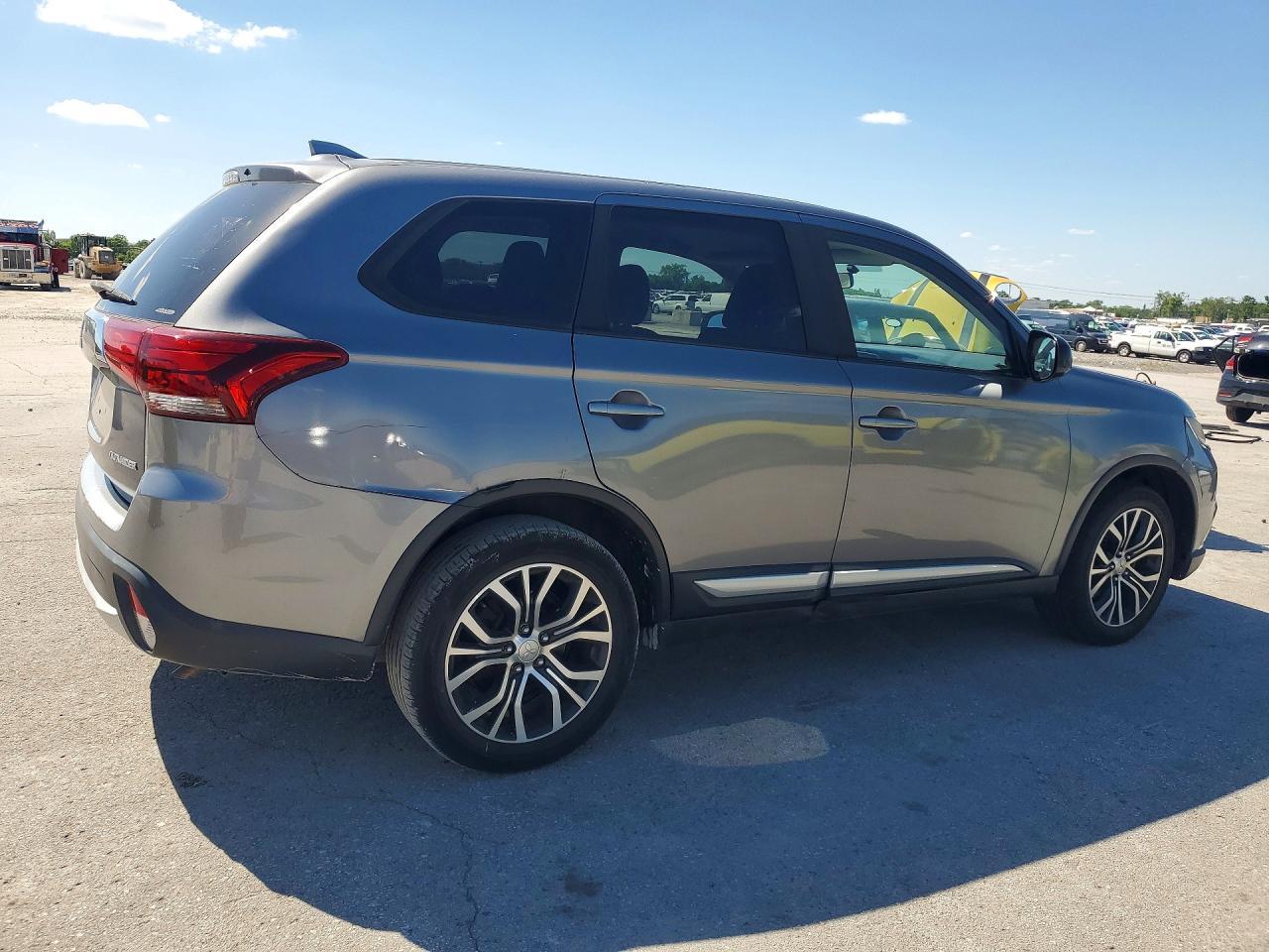 2018 MITSUBISHI outlander