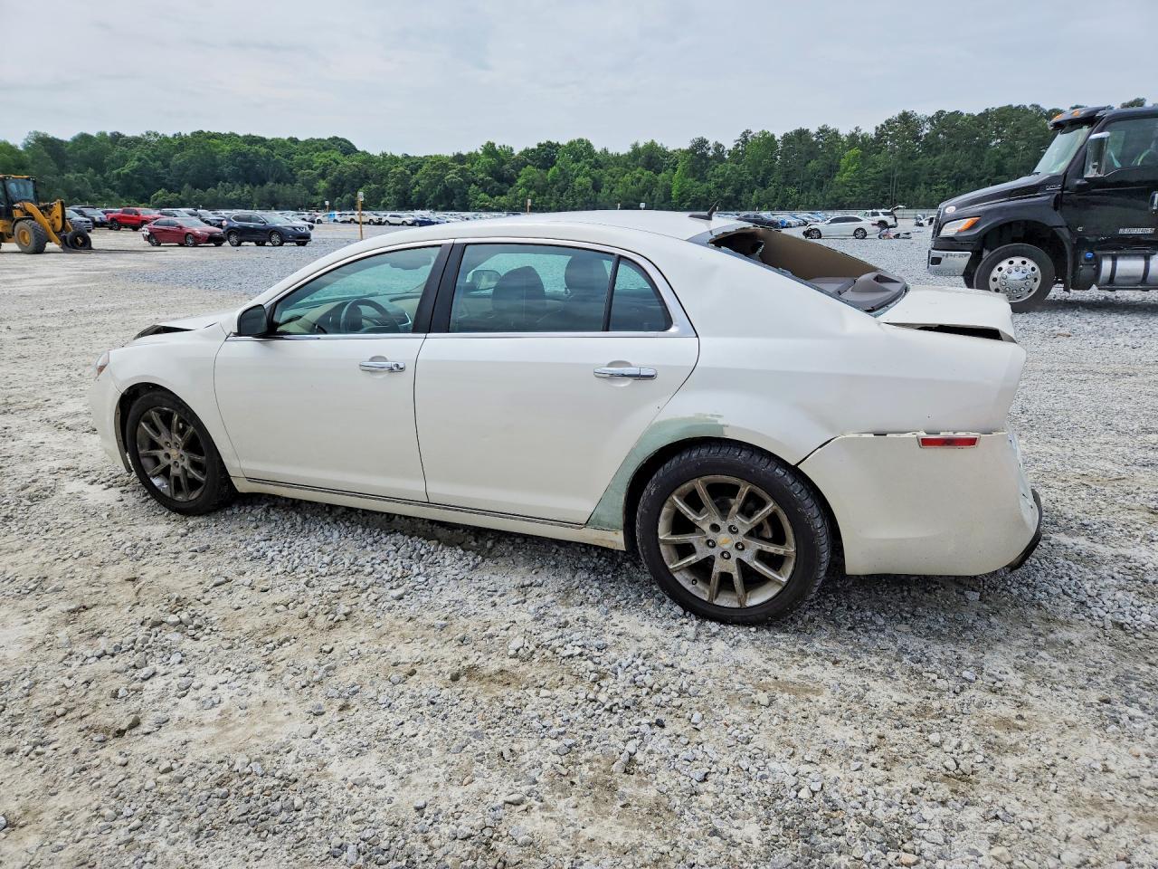 2011 CHEVROLET MALIBU