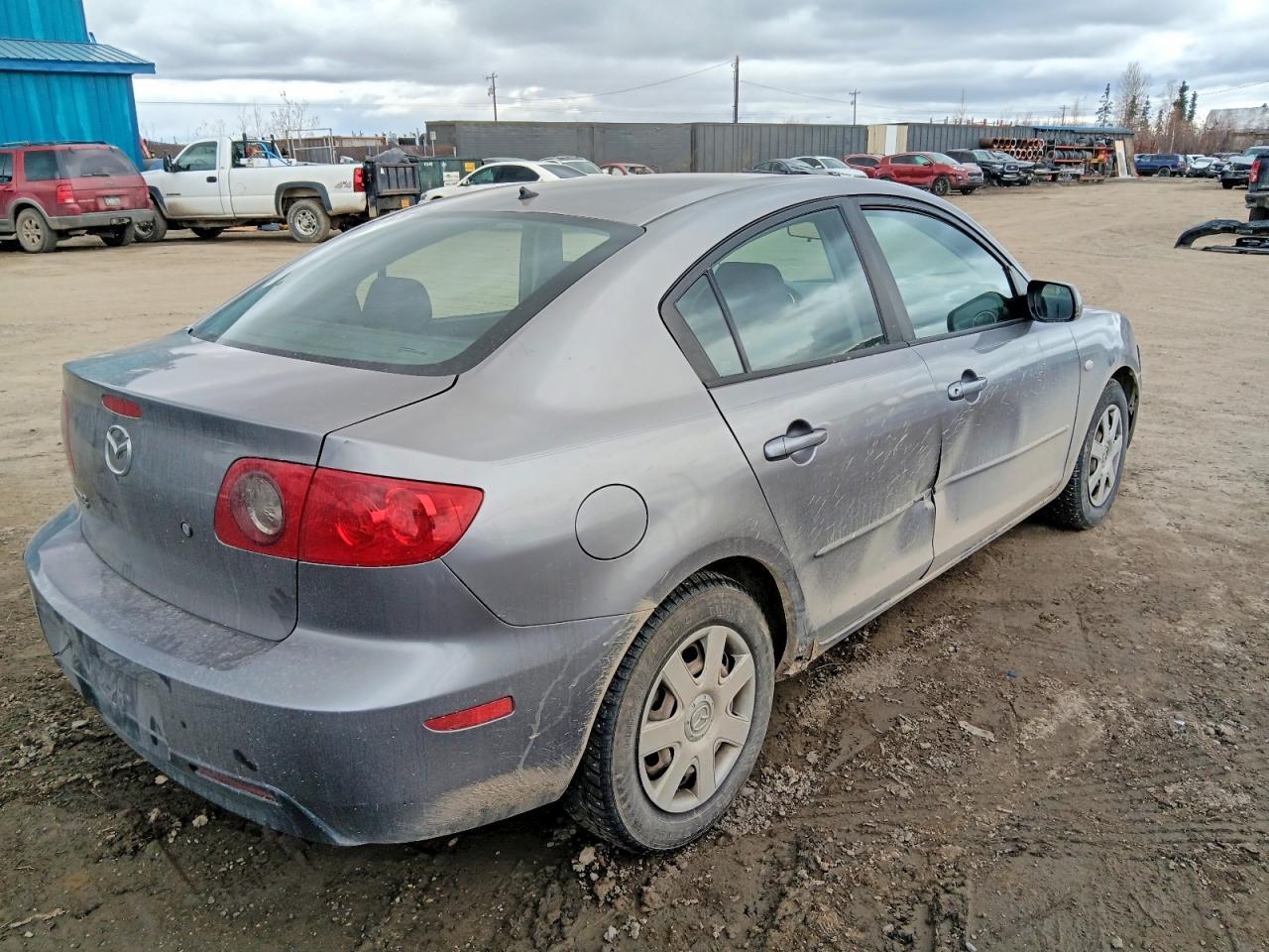 2006 MAZDA 3