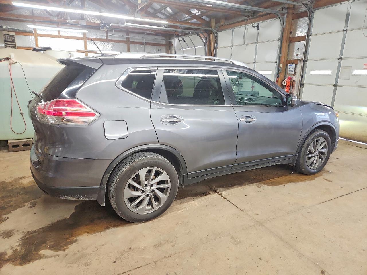 2014 NISSAN ROGUE