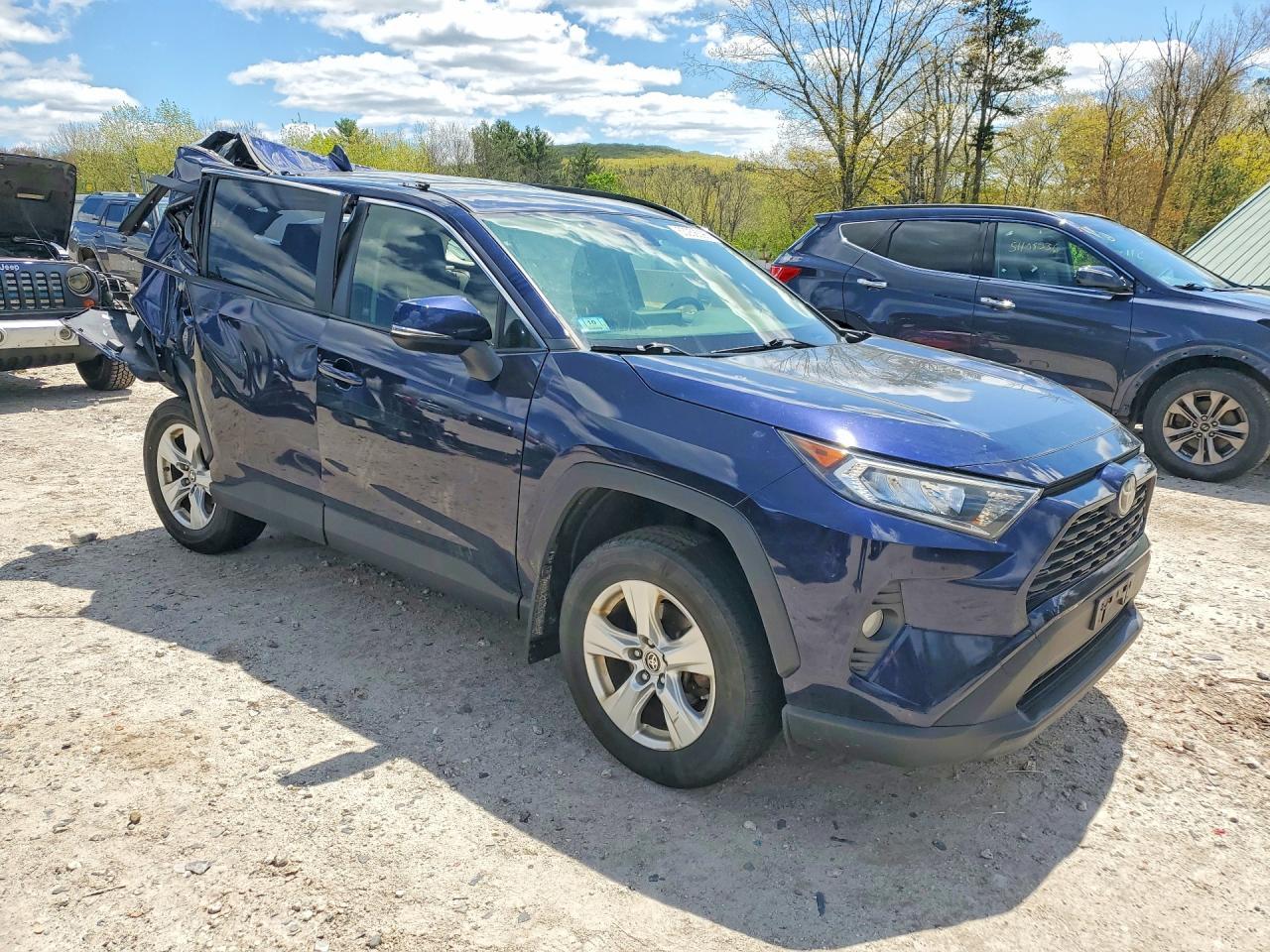 2019 TOYOTA RAV4