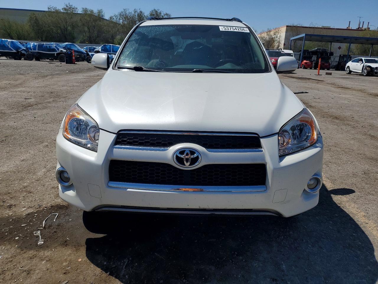 2011 TOYOTA RAV4
