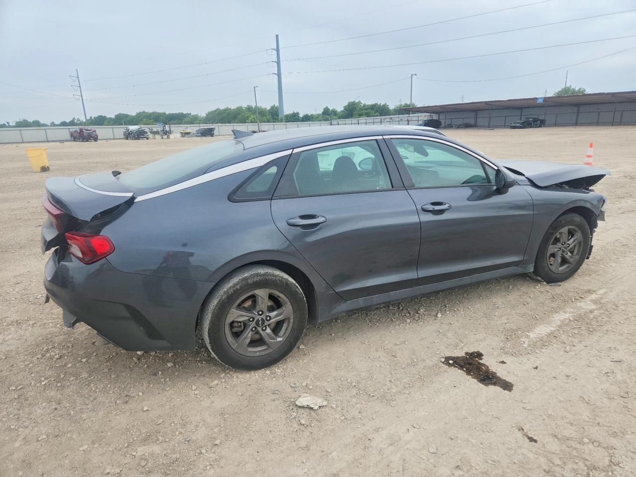 2022 KIA K5