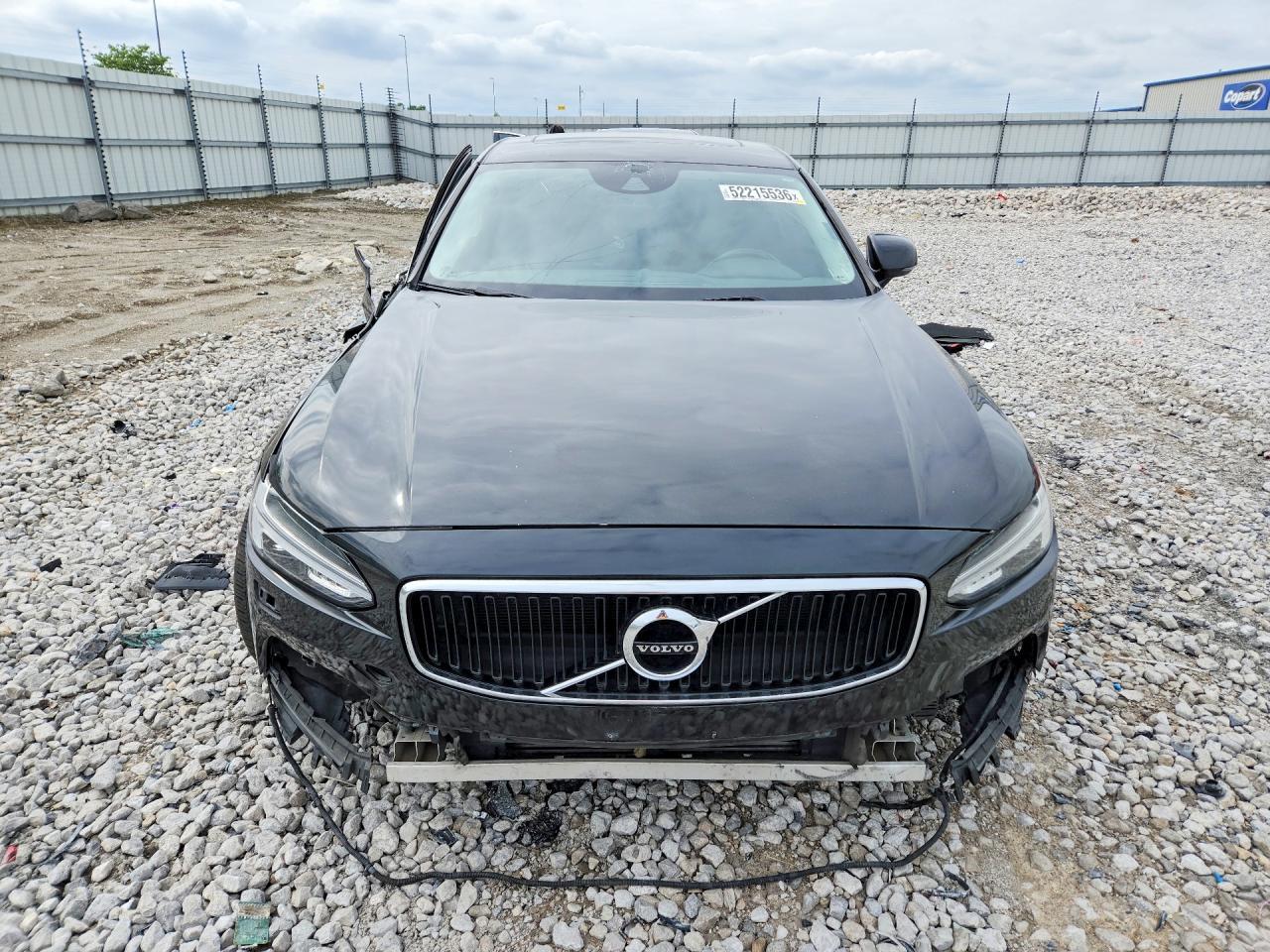 2018 VOLVO S90