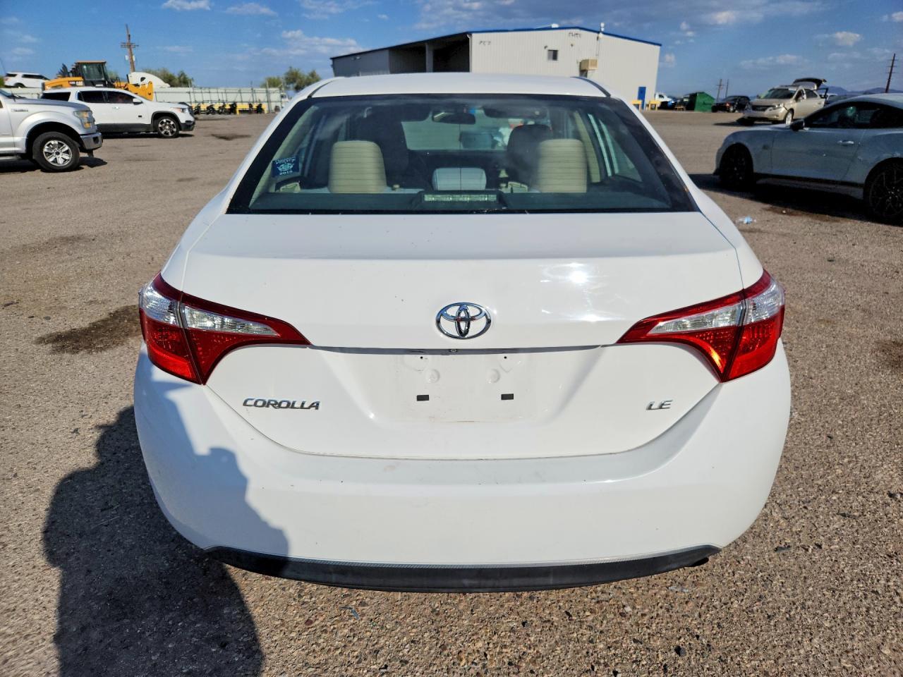 2015 TOYOTA COROLLA