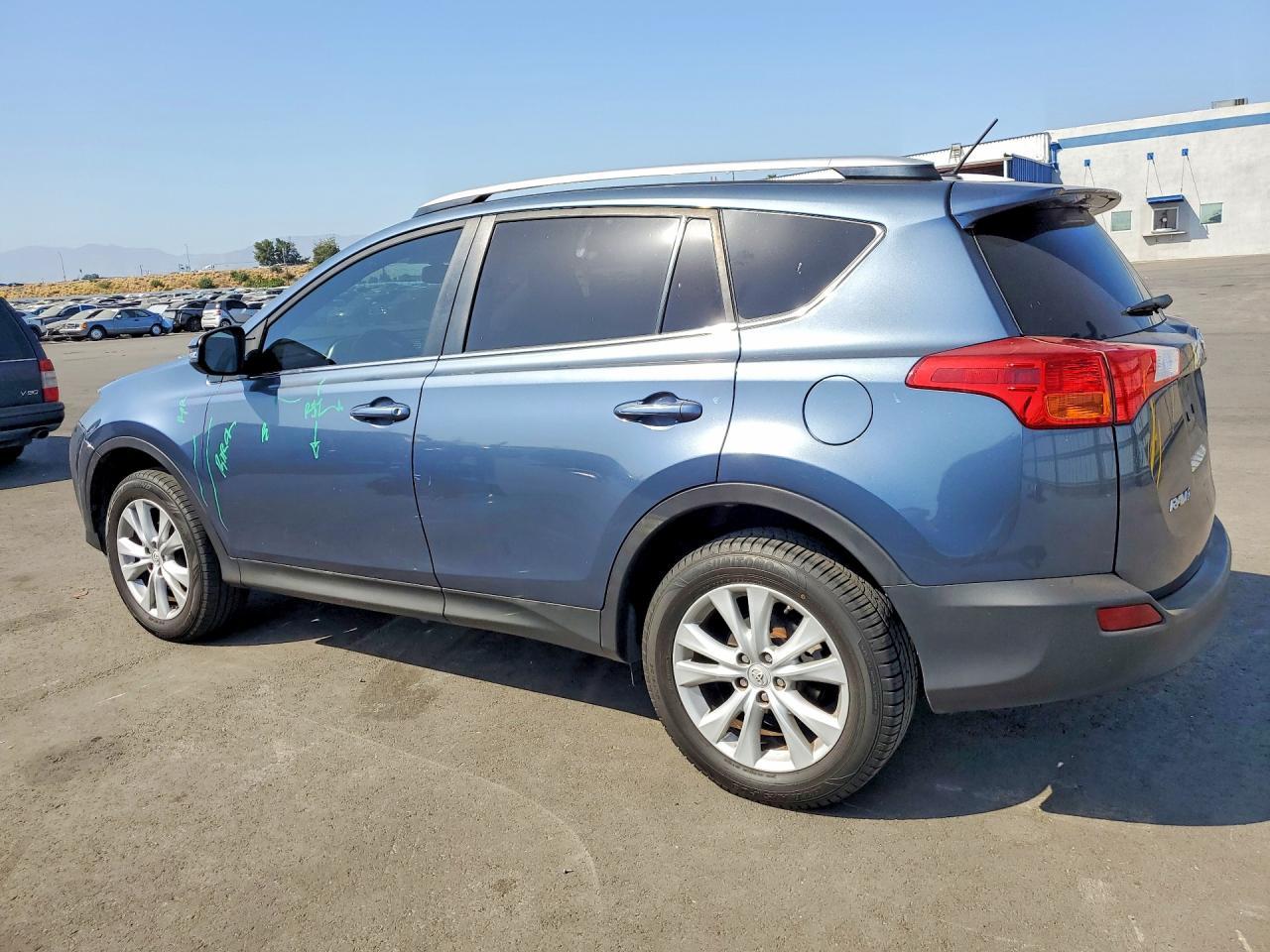 2014 TOYOTA RAV4