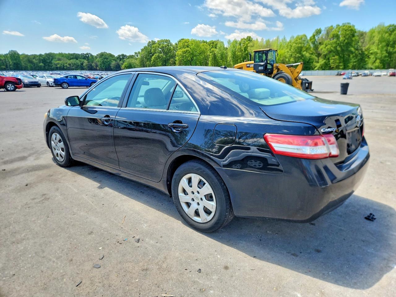 2011 TOYOTA CAMRY