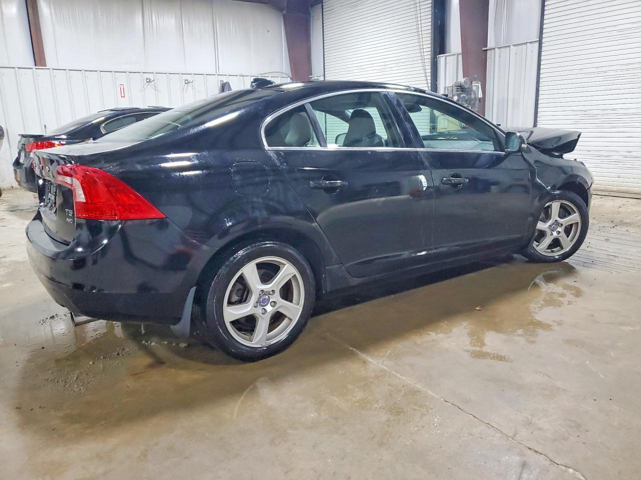 2013 VOLVO S60