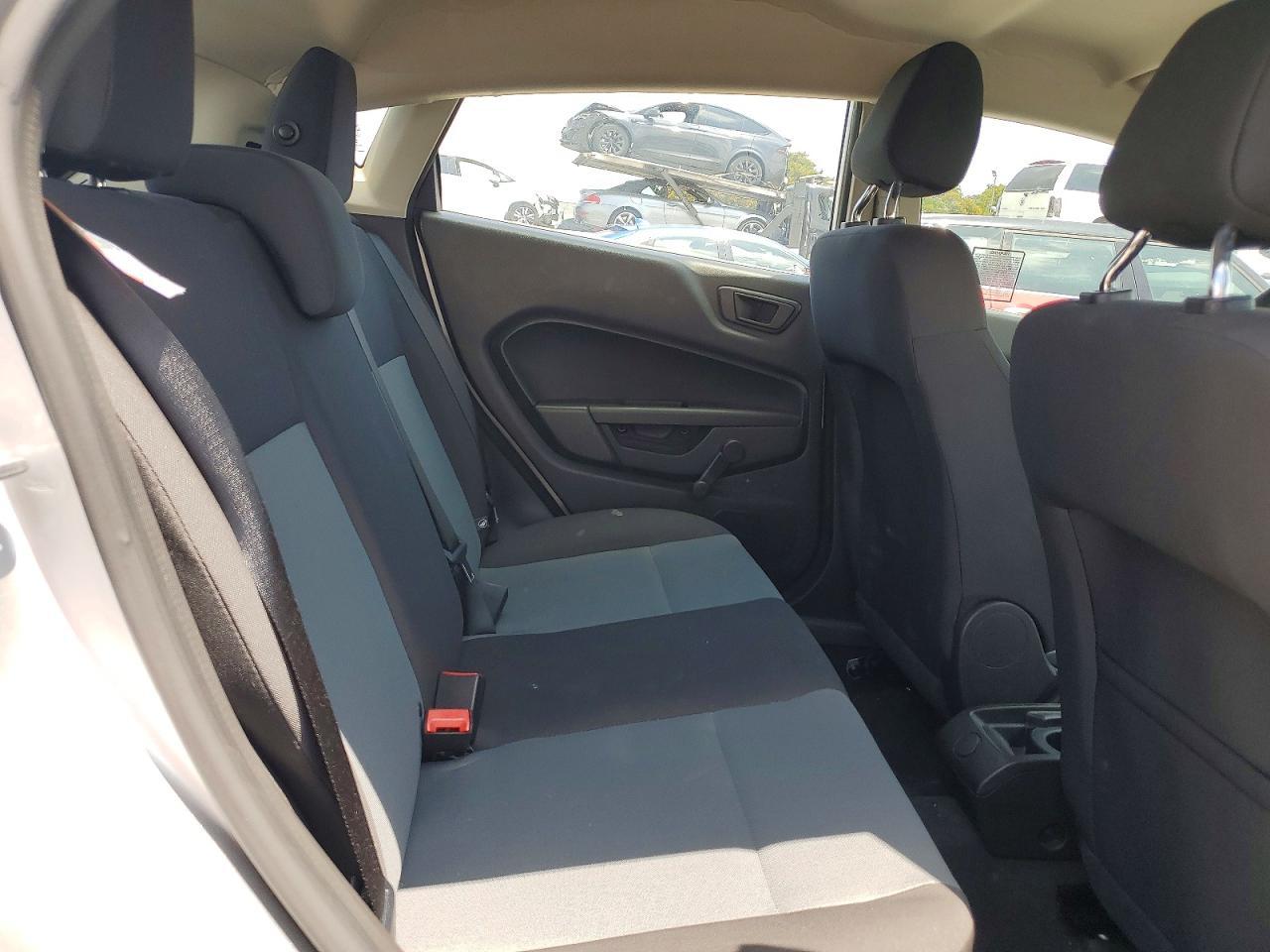 2018 FORD Fiesta