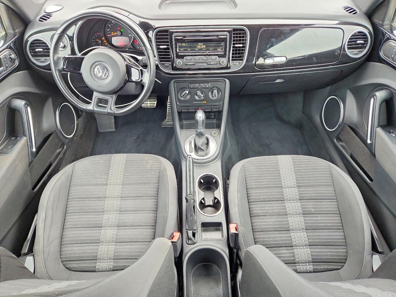 2012 VOLKSWAGEN Beetle