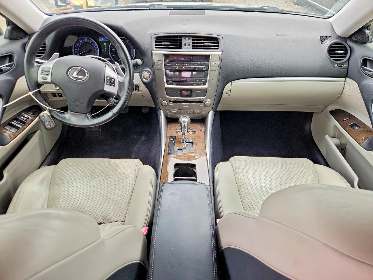 2011 LEXUS IS 250