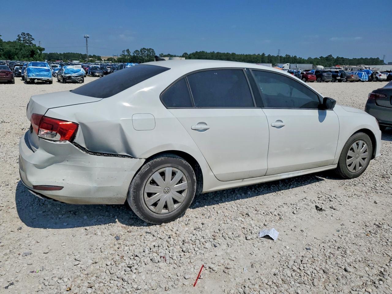 2015 VOLKSWAGEN JETTA