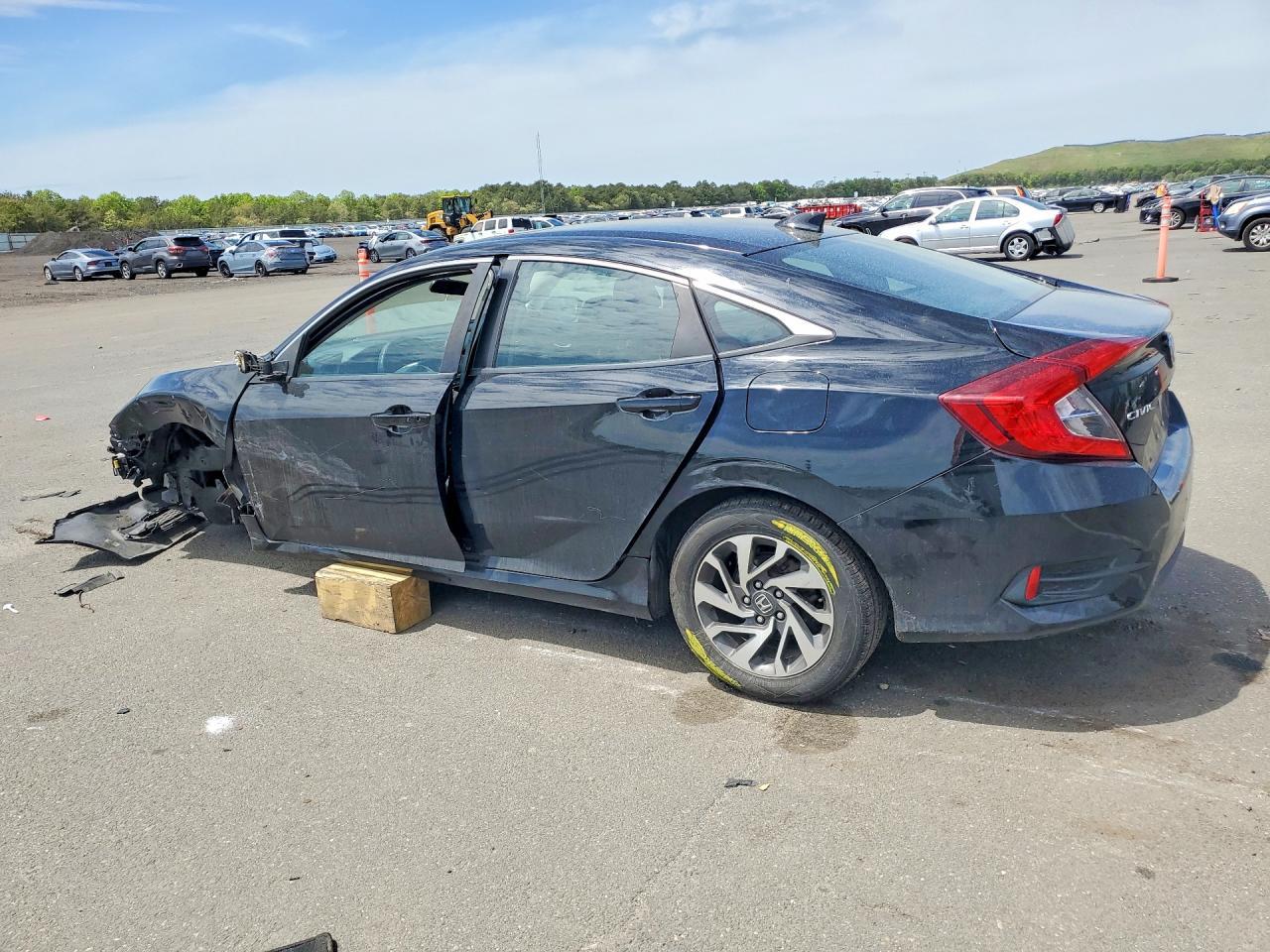 2018 HONDA CIVIC