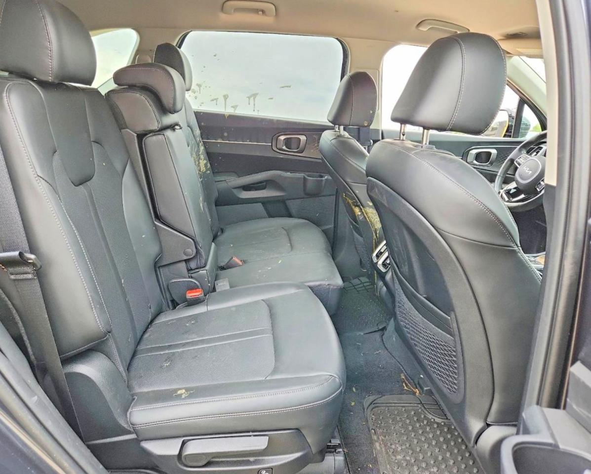 2023 KIA SORENTO