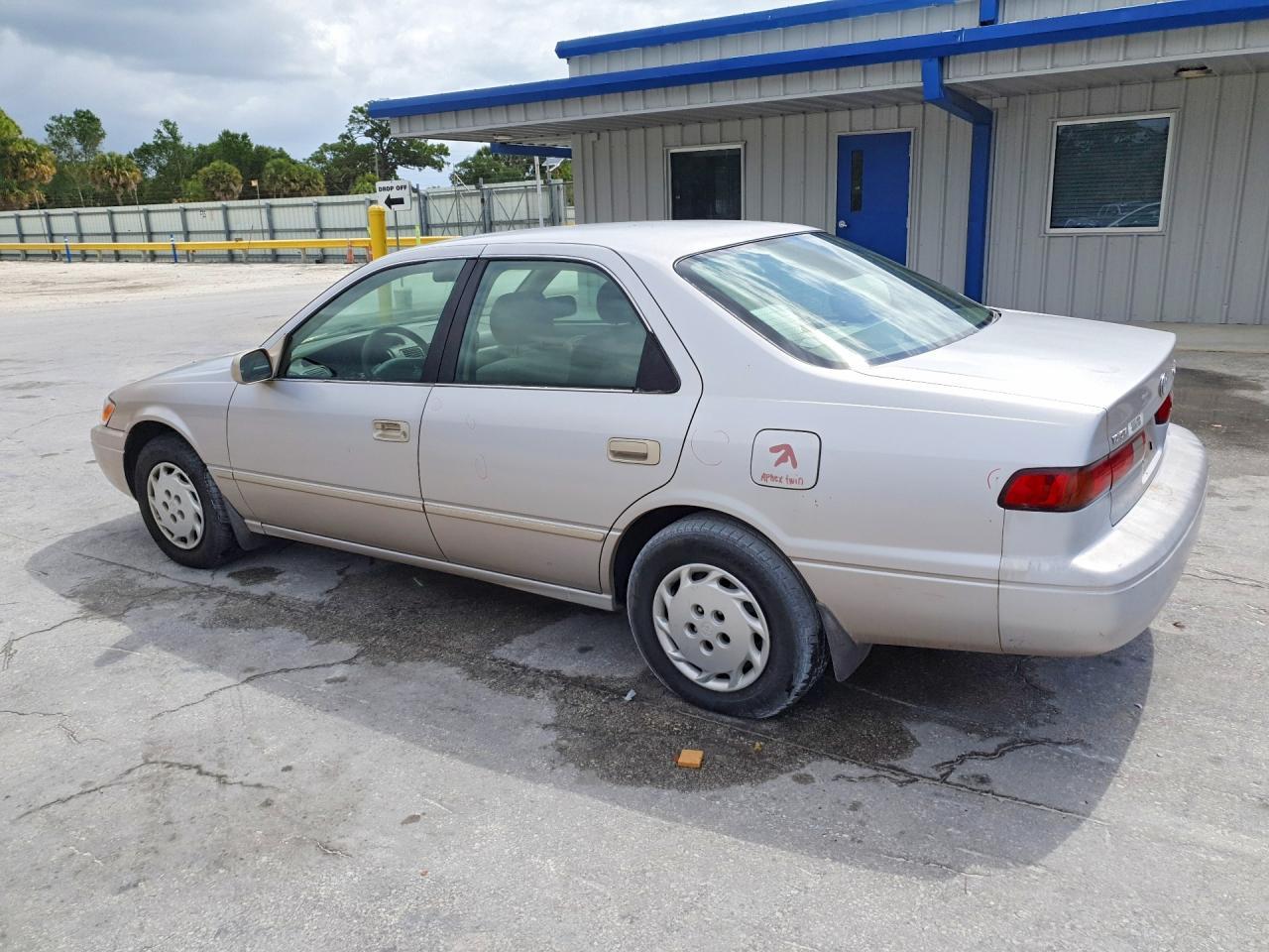 1997 TOYOTA CAMRY