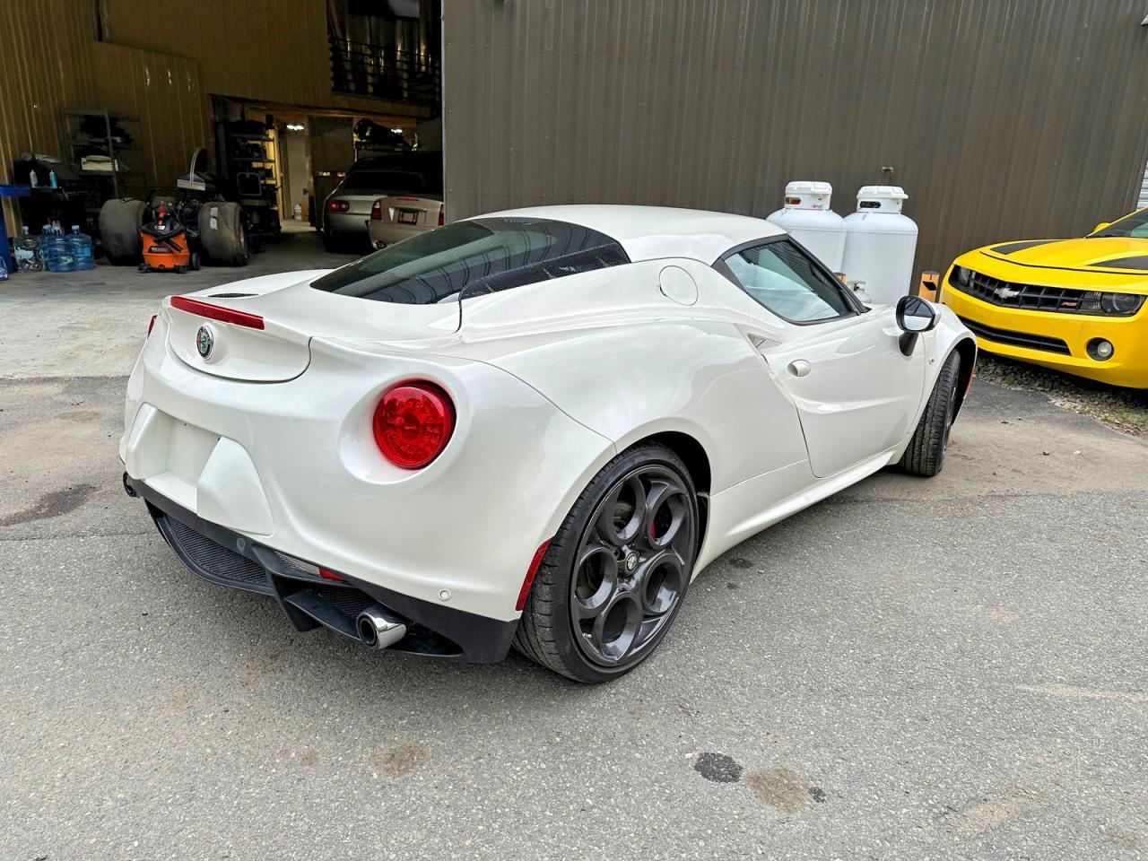 2016 ALFA ROMEO 4C