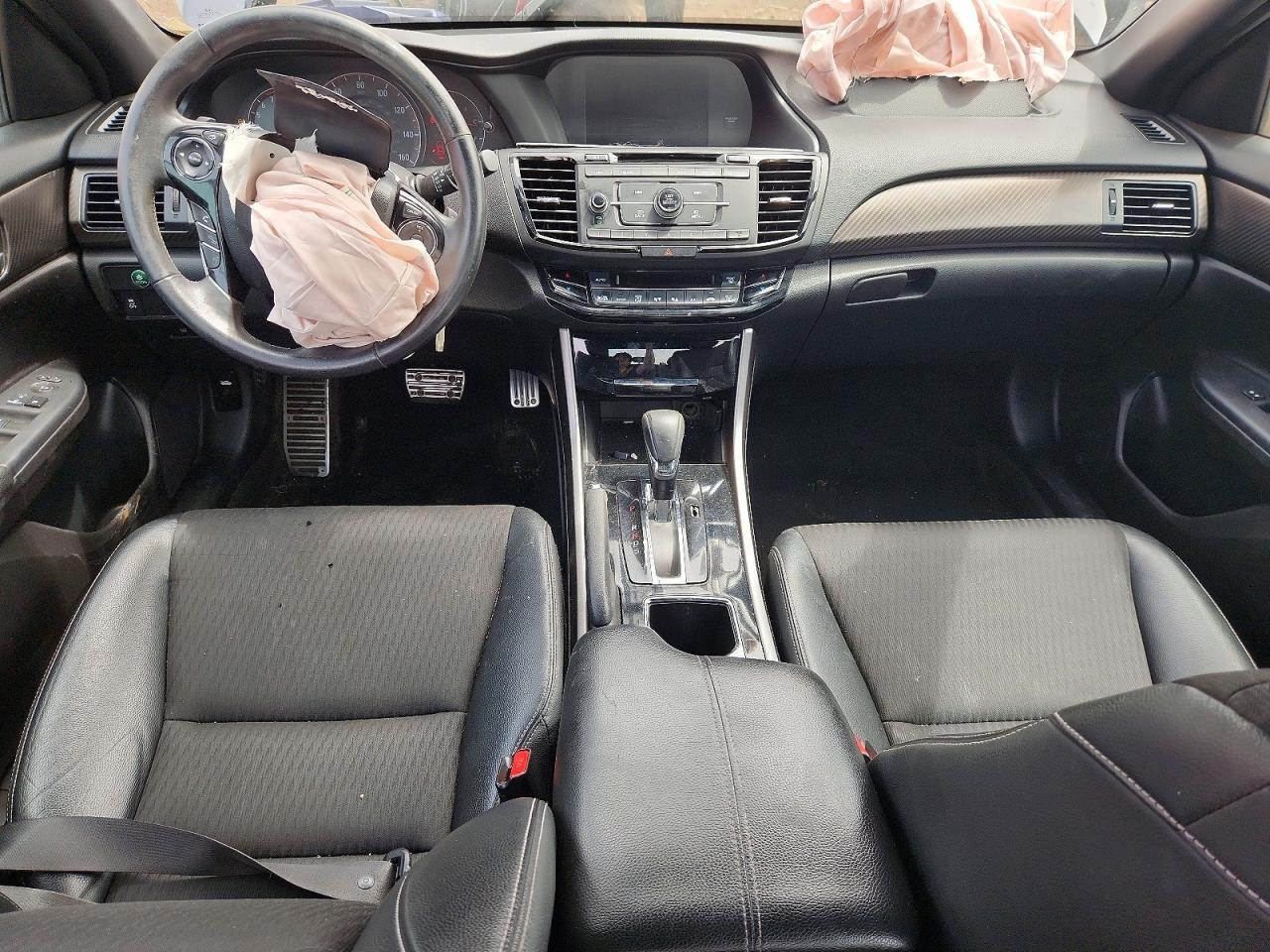 2017 HONDA ACCORD