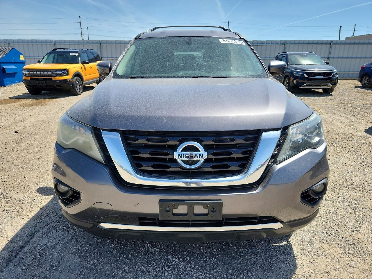 2017 NISSAN PATHFINDER