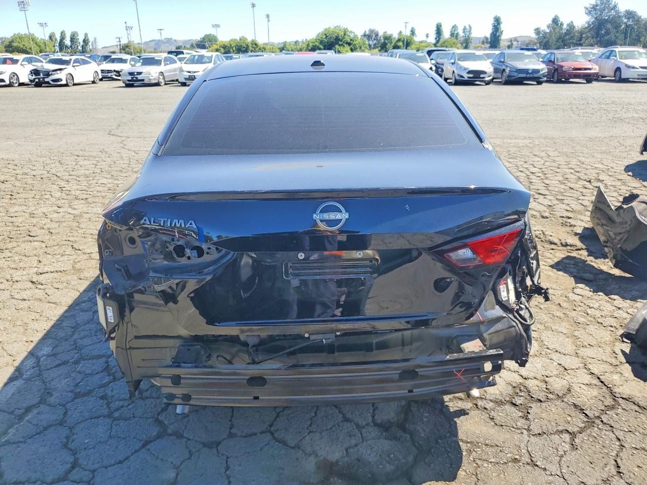 2025 NISSAN ALTIMA