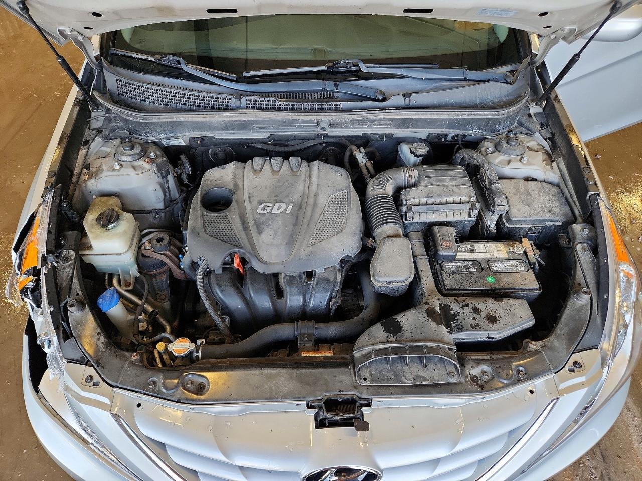 2011 HYUNDAI SONATA