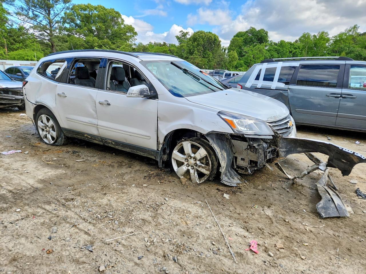 2016 CHEVROLET TRAVERSE