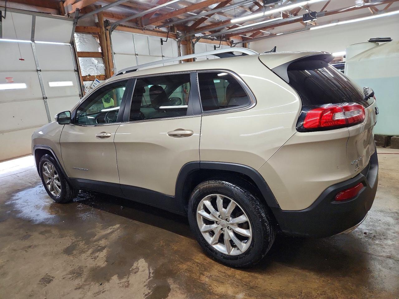 2015 JEEP CHEROKEE
