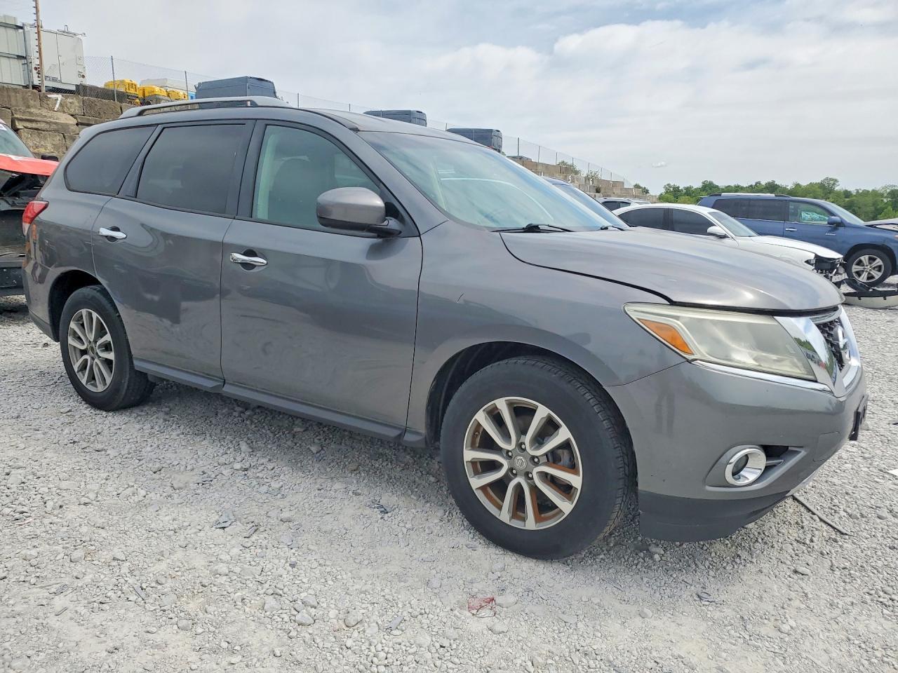 2016 NISSAN PATHFINDER