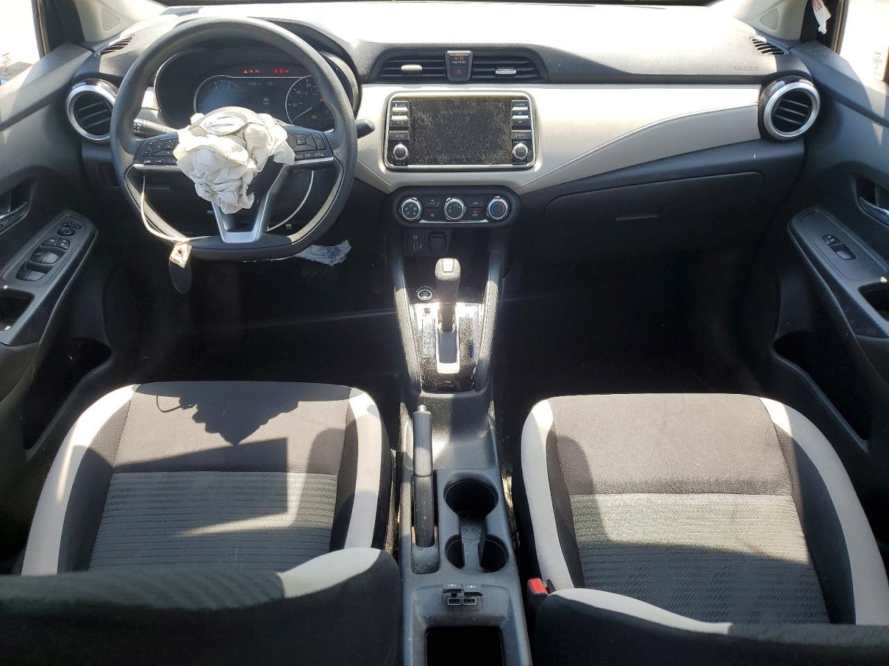 2022 NISSAN VERSA